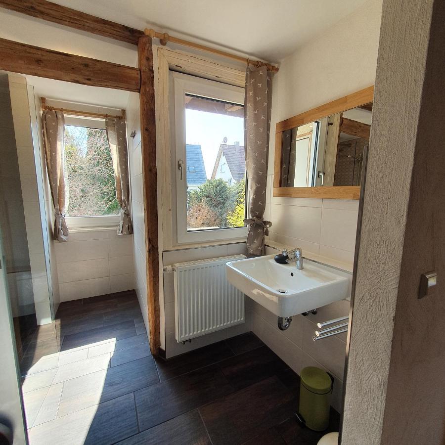 Alte Backstube - Ferienwohnung Huettenstube Und Ferienzimmer Auszeit Erkenbrechtsweiler 外观 照片