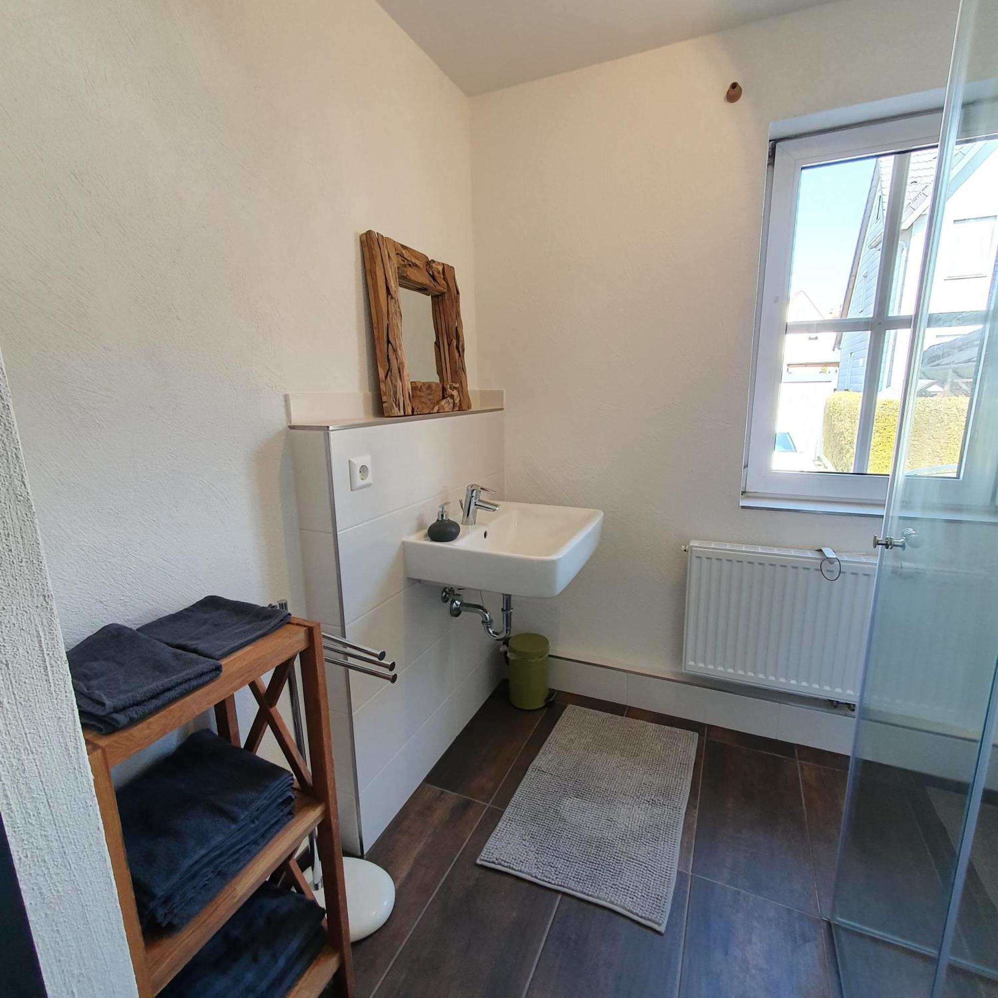 Alte Backstube - Ferienwohnung Huettenstube Und Ferienzimmer Auszeit Erkenbrechtsweiler 外观 照片