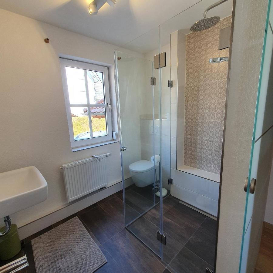 Alte Backstube - Ferienwohnung Huettenstube Und Ferienzimmer Auszeit Erkenbrechtsweiler 外观 照片
